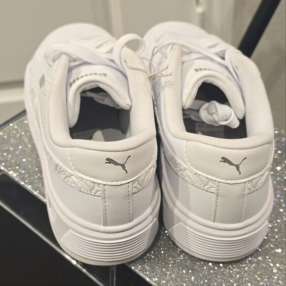 Puma Platform V3 Rose Embroidered Pop Up Sneakers - Picture 8 of 12